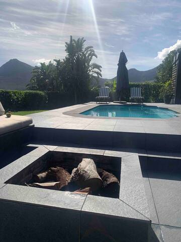 Sunset cove is the perfect scenic getaway. gallery image 3