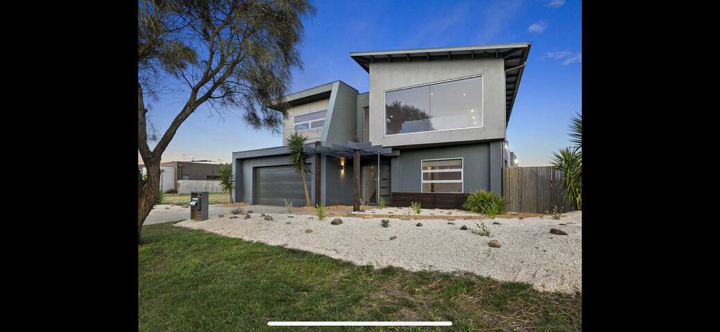Tranquil house on the golf course