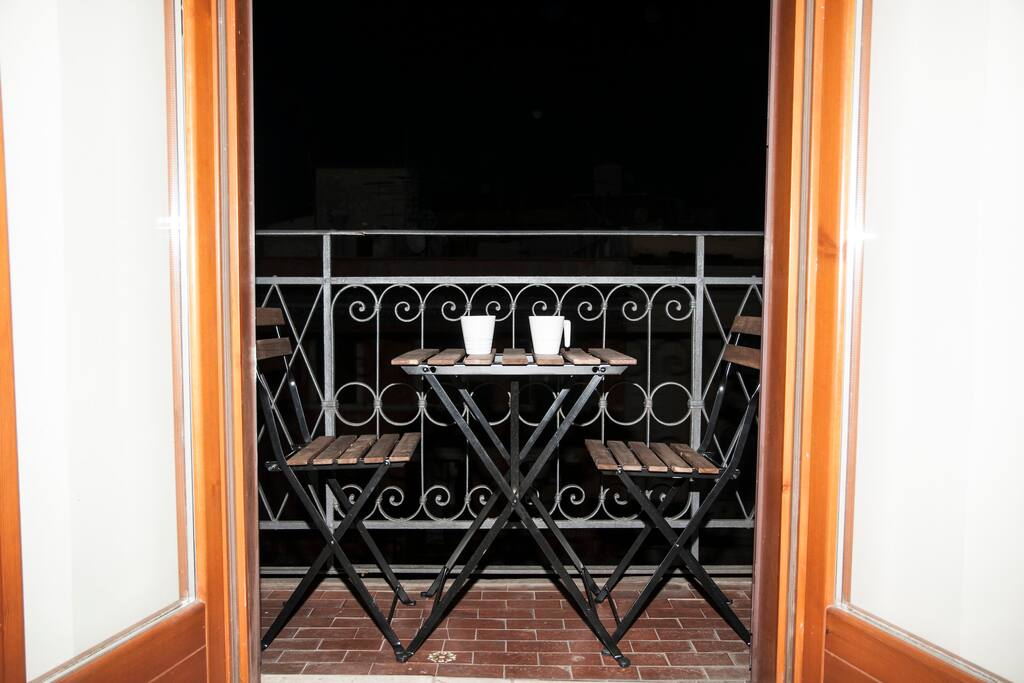 Bedroom - Balcony