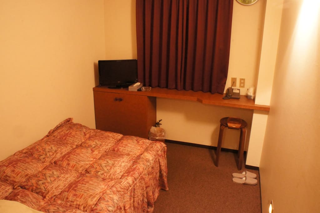 客室
Guest Room 1