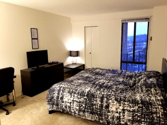 Beautiful High-Grade Apartment Close to Metro