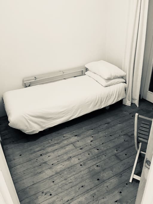 Currently sleeps allowing more floor space