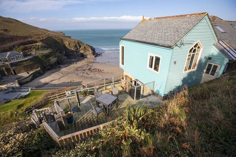 Cosy Home 50m From Beach With Amazing Sea Views