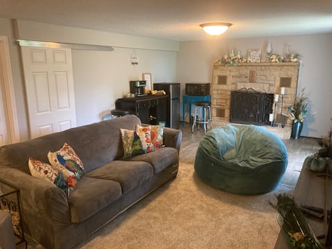 Coziness in SE MO Paradise