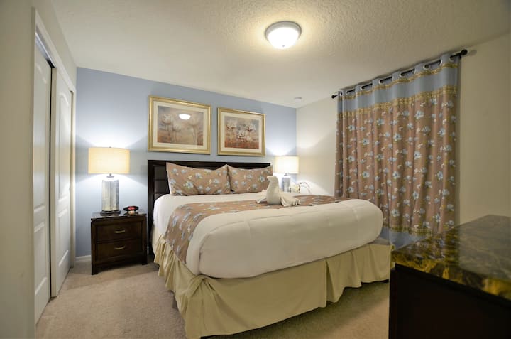 Bračni krevet (širine 180 - 200 cm)