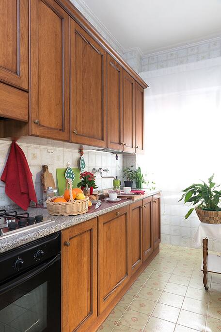 cucina, esposta a sud