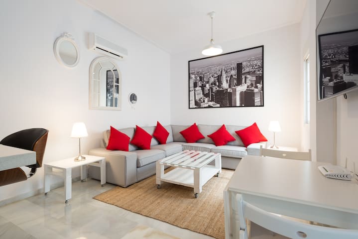 ♥100% Quiet Apartment/Extremely Central location♥