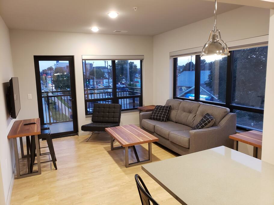 Интерьер airbnb. Berlin apartment. Апартаменты нижний новгород. Алемасово аренда жилья. Rnb жилье.