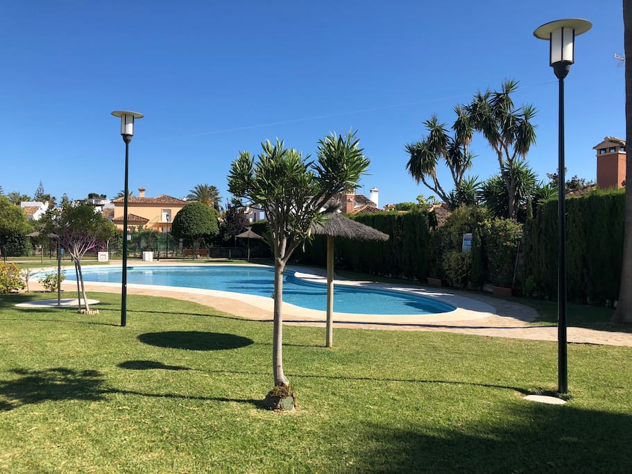 Pool 1