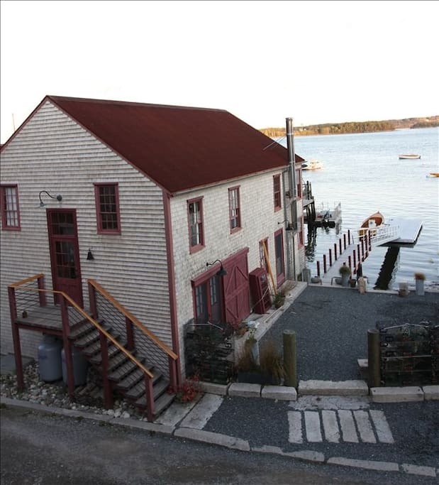 exterior from sea street