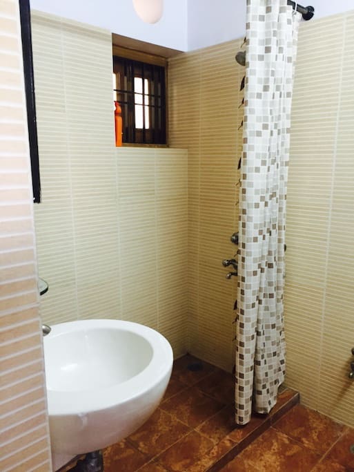 Bathroom 2