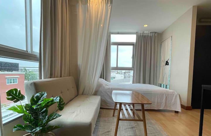 Bangkok Furnished Monthly Rentals and Extended Stays | Airbnb