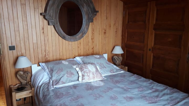 Dormitorio 1
- 1 cama doble de 140