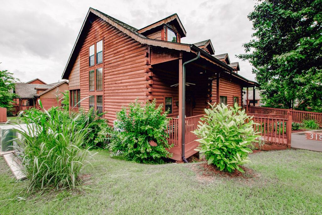 Bear Creek Cabin at Grand Mountain