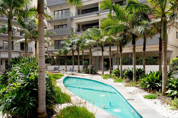 Luxury | Top Floor Apt In Central St'julians - Malta