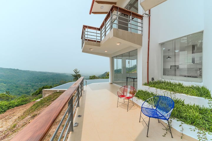 Modern house with panoramic view and pool