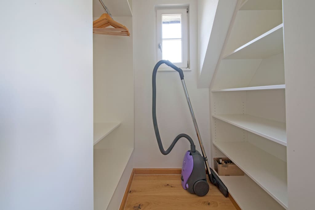 Begehbarer Schrank