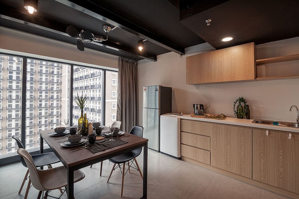 Dry Kitchen equipped with refrigerator & washer