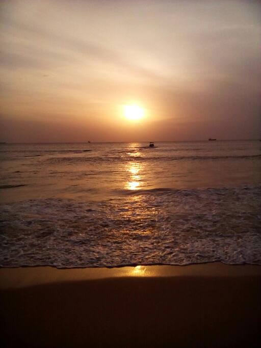 Sunrise on Back Bay beach 25metres from Samaaya Guest House
