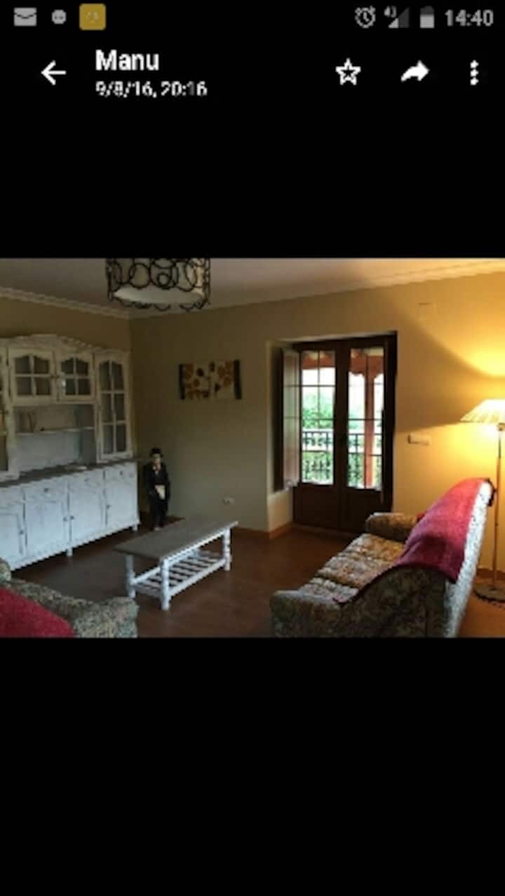 Se Alquila Preciosa Casa Montañesa, En Liendo - Ampuero