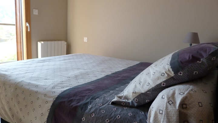 Dhomë gjumi 2 krevat 140 X 190