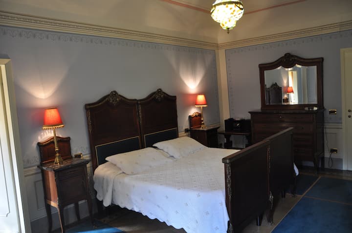 Dhoma e gjumit "king"