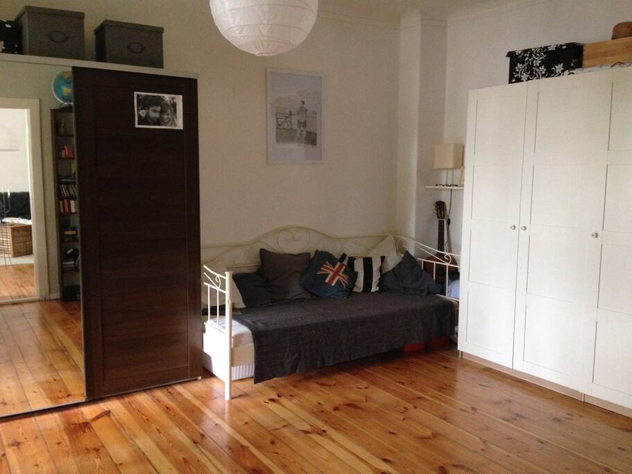 Zimmer 1