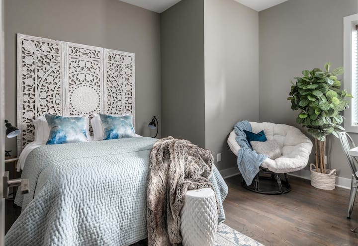 Guest Bedroom #1.0, is the same layout and also has a Queen Bed/Mattress, with direct access to full bathroom...