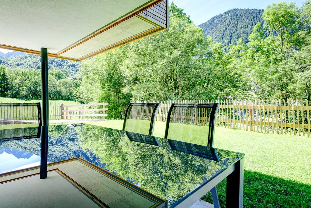 gedeckter Sitzplatz