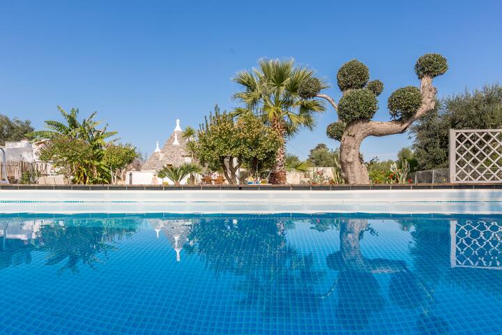 Trullo Suenn – private pool – plays for babies gallery image 5