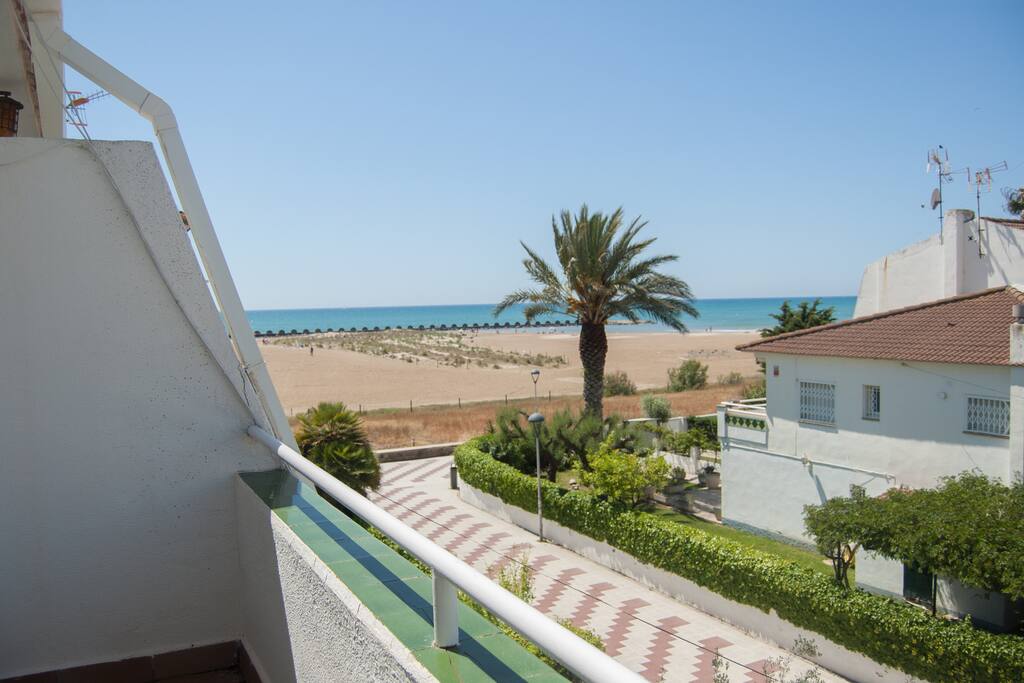 Terraza con vistas al mar