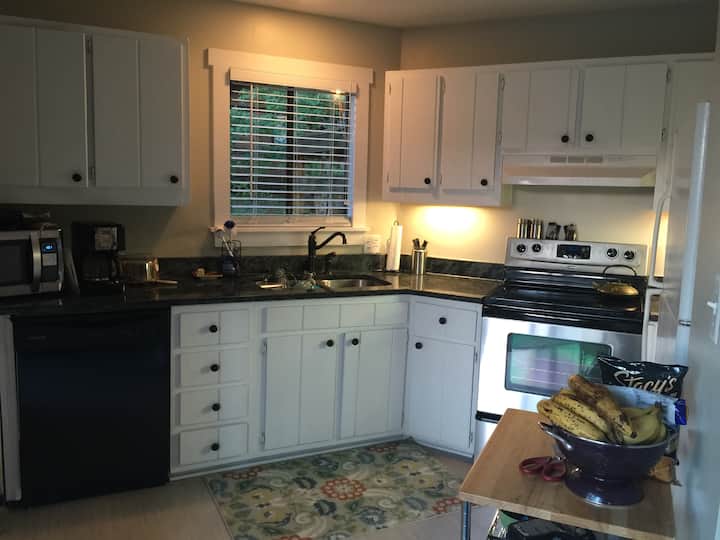 Top 10 Airbnb Vacation Rentals In Gainesville, Updated 2024 Trip101