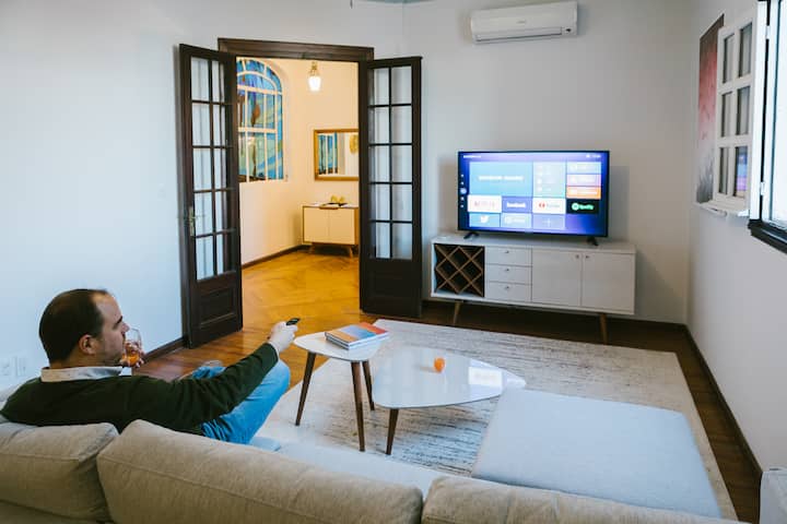 Apartamento Art Deco En El Corazón De La Ciudad - Montevideo