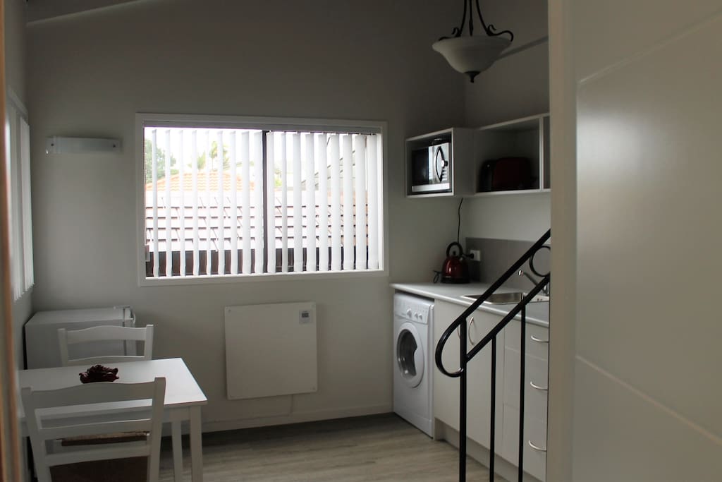 Lower level. Entrance/kitchen/laundry