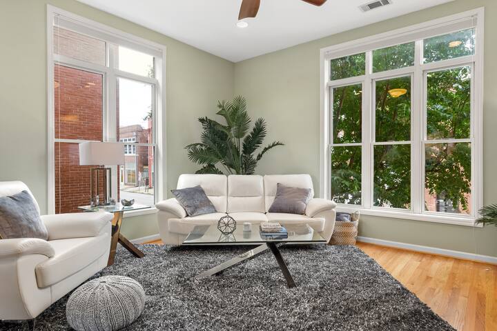 Warehouse District Modern Condo w/ Private Garage