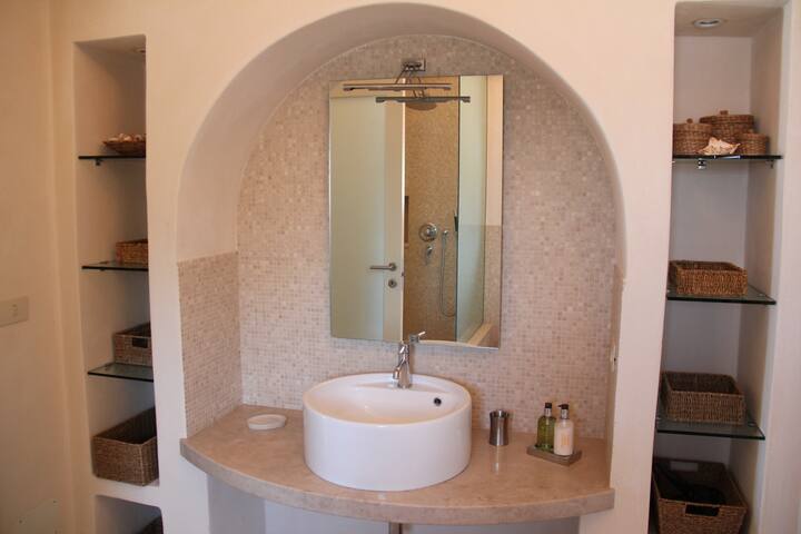 Outstanding Trullo with SeaView and Swimming Pool gallery image 5