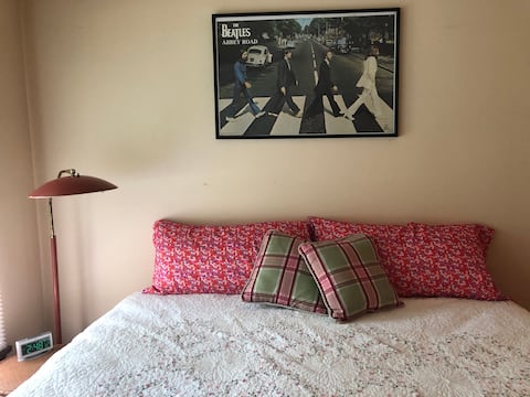2 BDR Suite Private Quiet 1 Mile off I-94 Exit 41