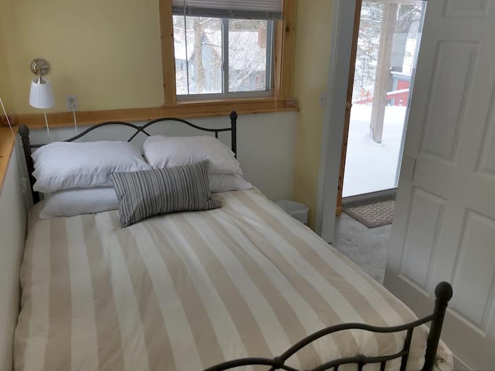 Podrum Soba za goste 1 - bračni krevet