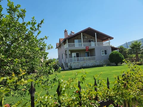 Cottage with Tranquil View
