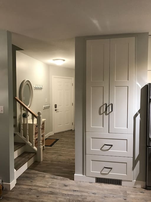 Kitchen/Front Entrance