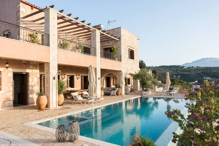 Rhea Residence, luxury villa in Gavalochori gallery image 2