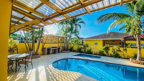 Villa Tortuga
3BR 2Baths
