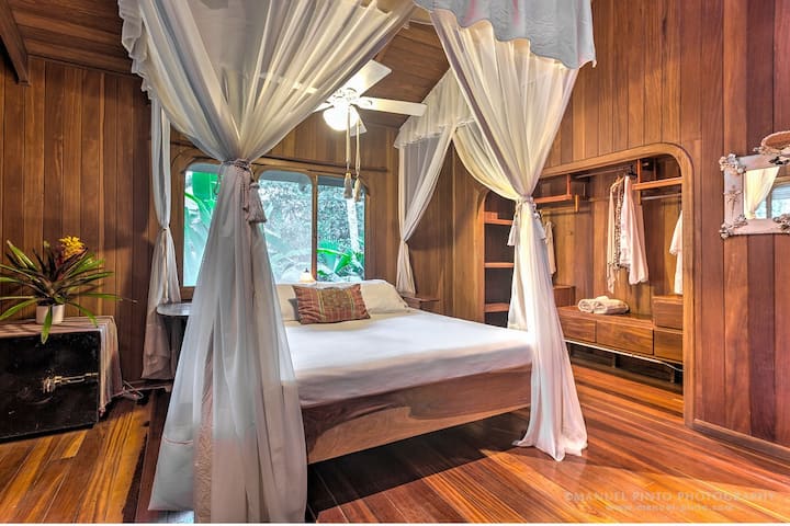 חדר שינה ראשי.