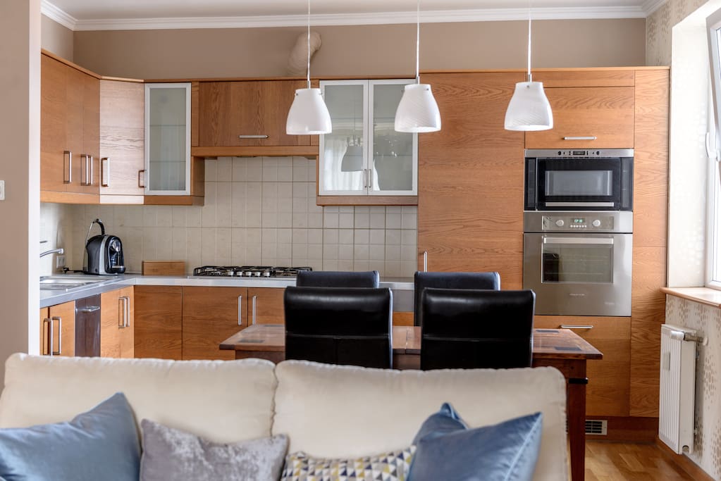 Kitchen & dinning area