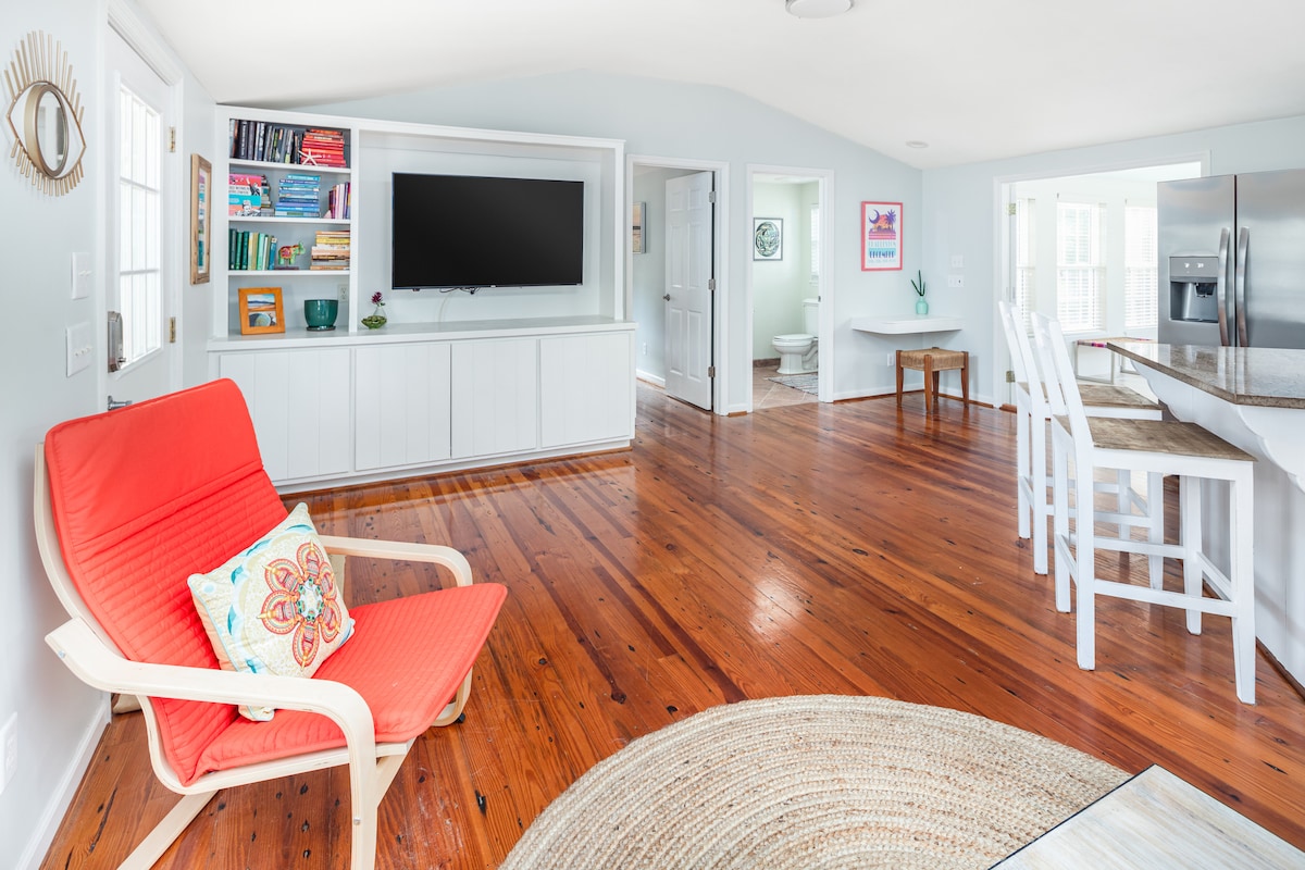 60" 4K TV with xftinity sports package and ridiculous wifi speed.