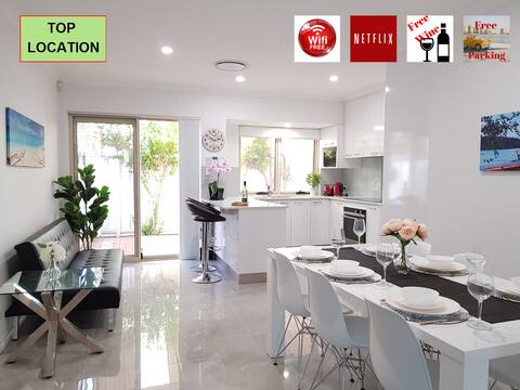 Luxury Charming, near Perth/Crown/Airport/shops