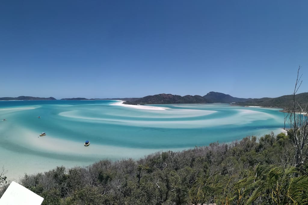 Hill Inlet 1 Hour by boat from our home through the Islands