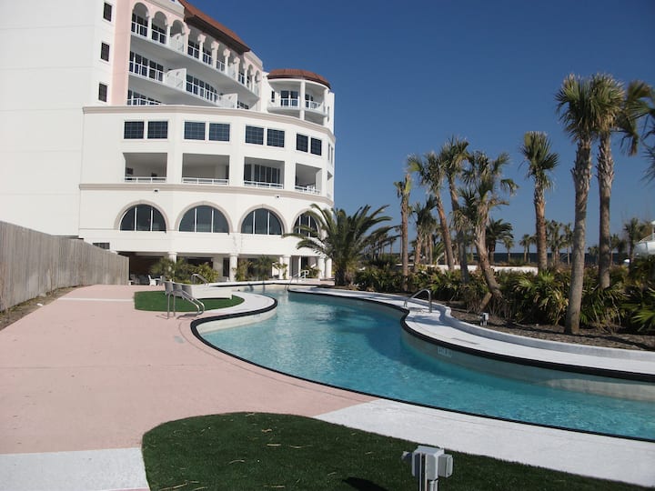 Galveston S Diamond Beach A True Diamond Condominiums For Rent In Galveston Texas United States