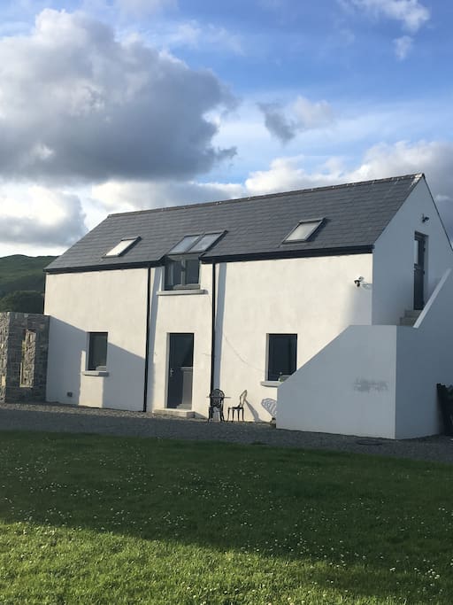 First floor apartment accessed by exterior steps