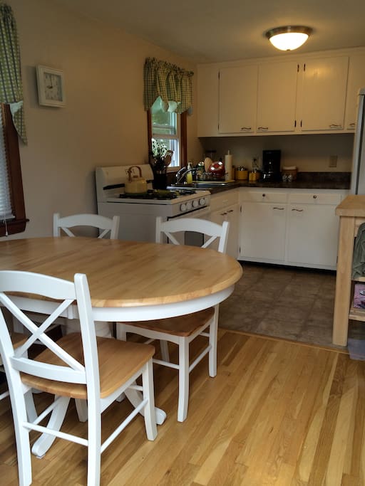 Kitchen with seating for 6